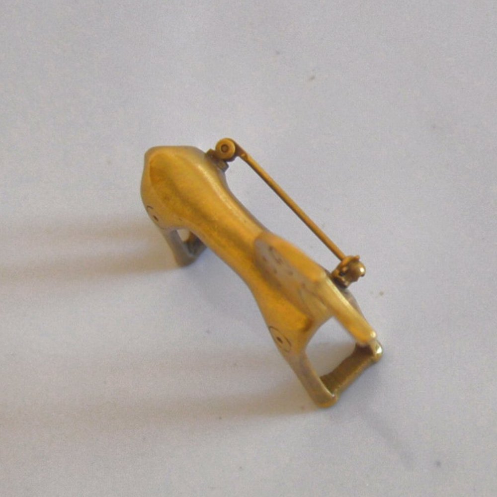 Vintage Brass Trojan Horse Brooch - Picture 9 of 10